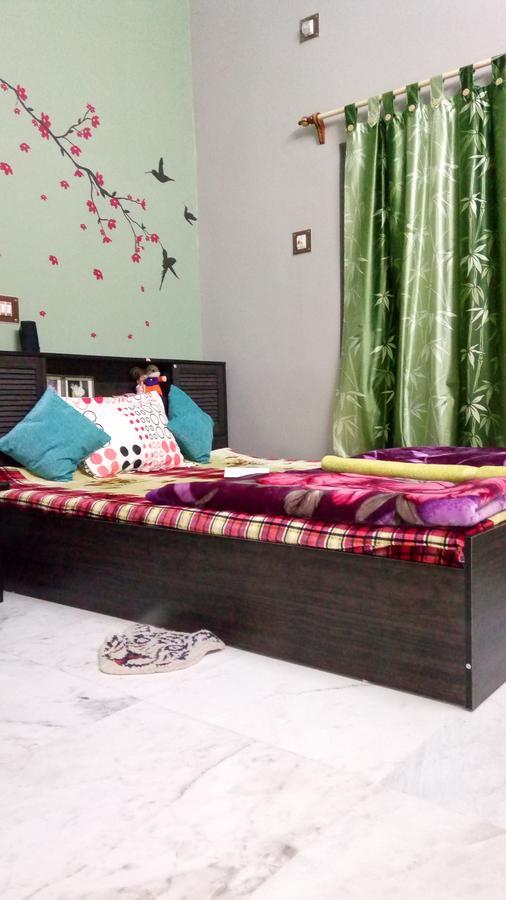 The Lovely Room Calcutta Exterior foto